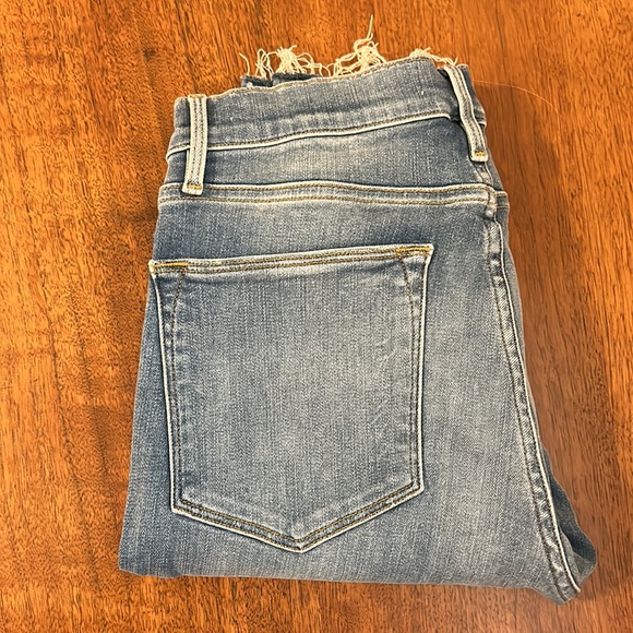 Frame Le Skinny De Jeanne Distressed Raw Hem Jeans - Picture 7 of 7